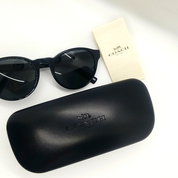 Coach Whyte Round Sunglasses & Case (Set) - Picture 6 of 6